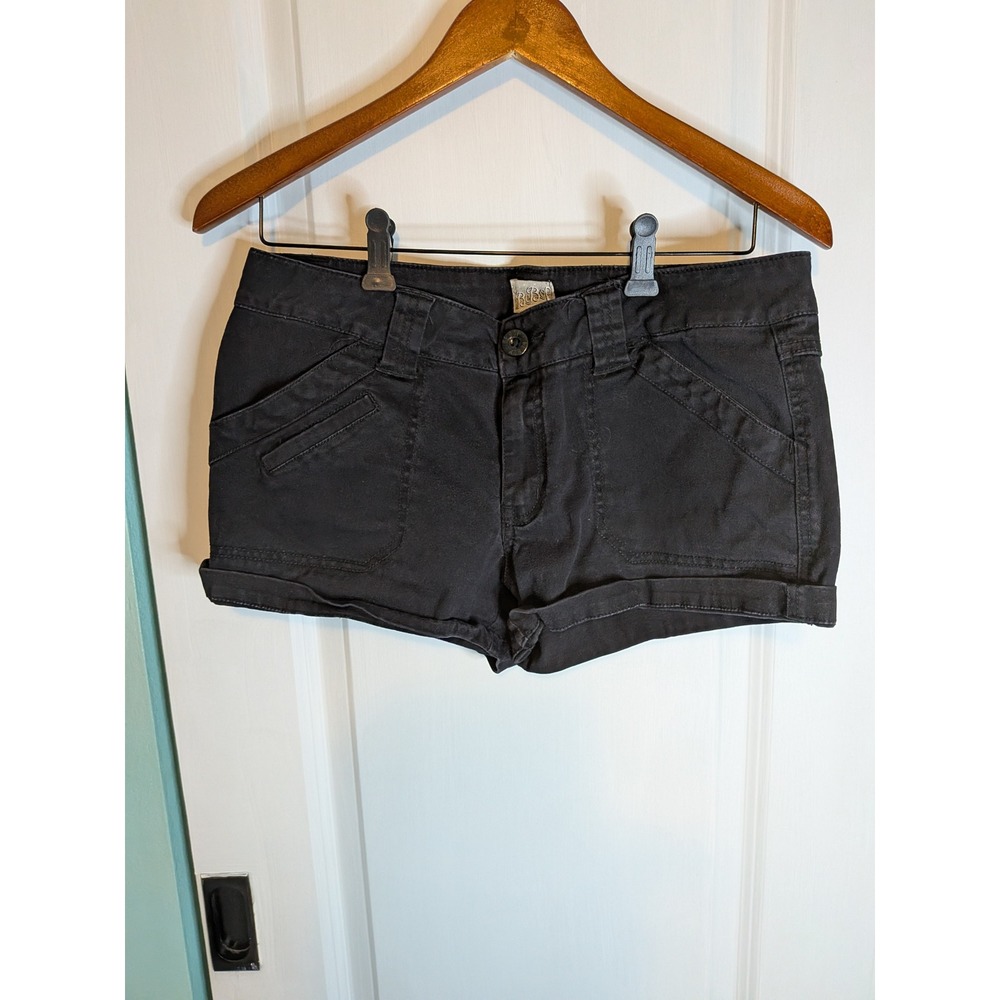 BeBop Womens Black Utility Shorts Low Rise Cuffed Twill Size 11 Y59057